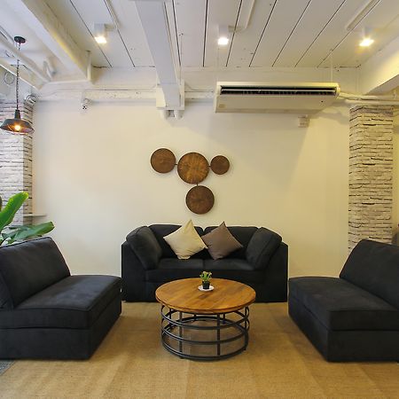 Pula Silom Hotel Bangkok Luaran gambar