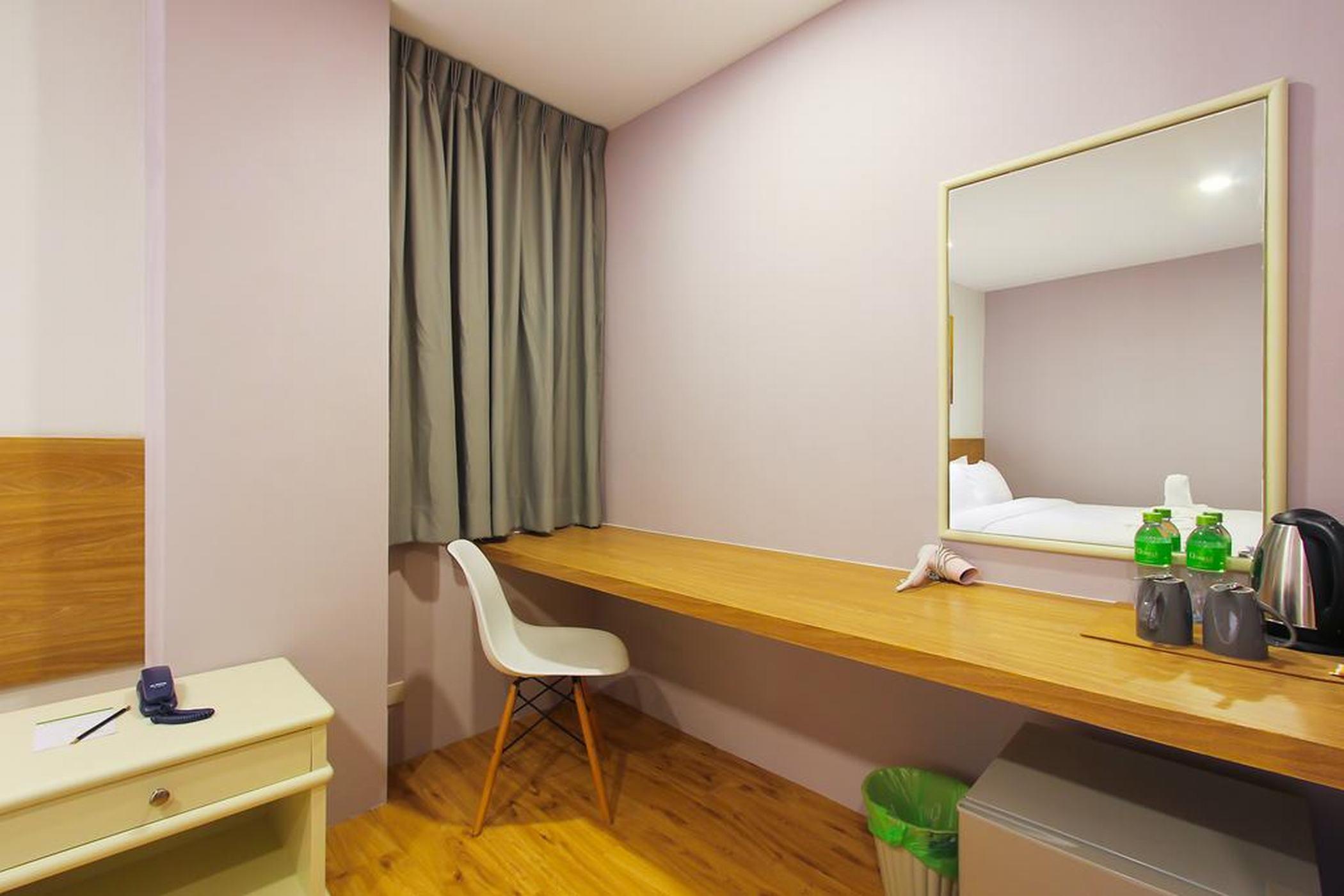 Pula Silom Hotel Bangkok Luaran gambar